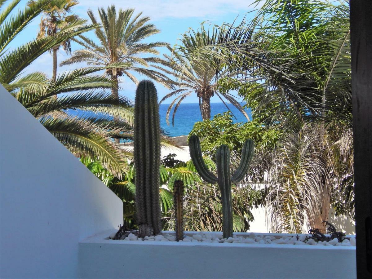 Beautiful Beachfront Playa de las Américas Exterior foto